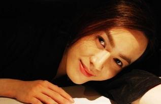 国产伪娘视频,揭秘虚拟与现实交织的时尚新趋势  第3张